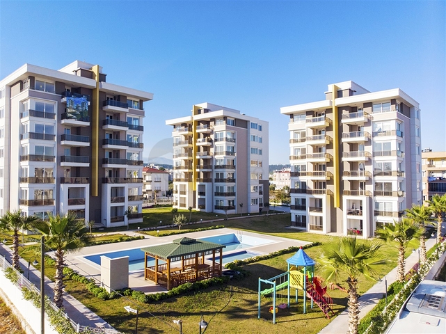 Просторные квартиры 3+1 в готовом проекте в Кепезе