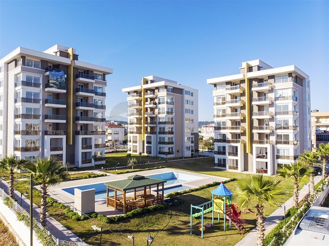 Просторные квартиры 3+1 в готовом проекте в Кепезе