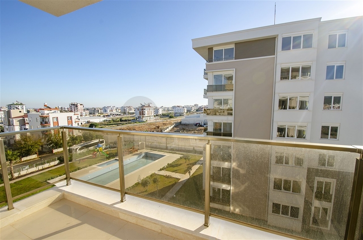 Просторные квартиры 3+1 в готовом проекте в Кепезе