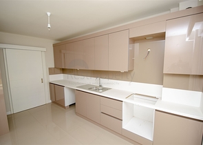 Просторные квартиры 3+1 в готовом проекте в Кепезе