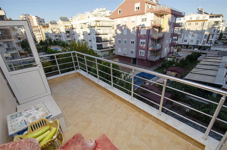 Двухкомнатная квартира в районе Лиман Коньяалты 800 м до моря