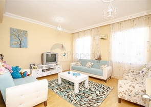 Двухкомнатная квартира в районе Лиман Коньяалты 800 м до моря