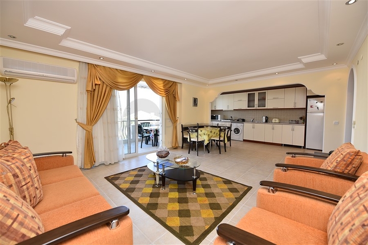 Квартира с двумя спальнями в Махмутларе