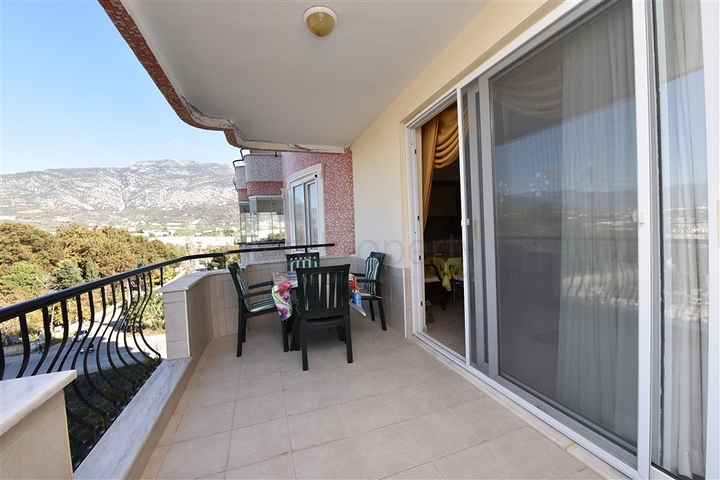 Квартира с двумя спальнями в Махмутларе