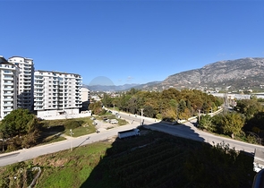 Квартира с двумя спальнями в Махмутларе