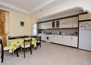 Квартира с двумя спальнями в Махмутларе