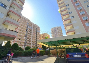 Квартира с двумя спальнями в Махмутларе