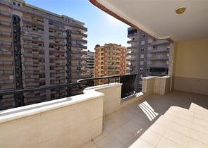 Квартира с двумя спальнями в Махмутларе