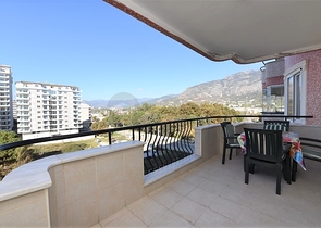 Квартира с двумя спальнями в Махмутларе