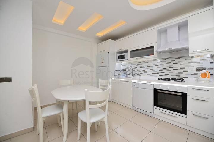 Квартира планировки 1+1 в комплексе с богатой инфраструктурой