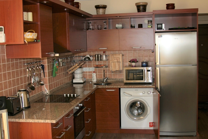 Меблированная квартира на первой береговой линии