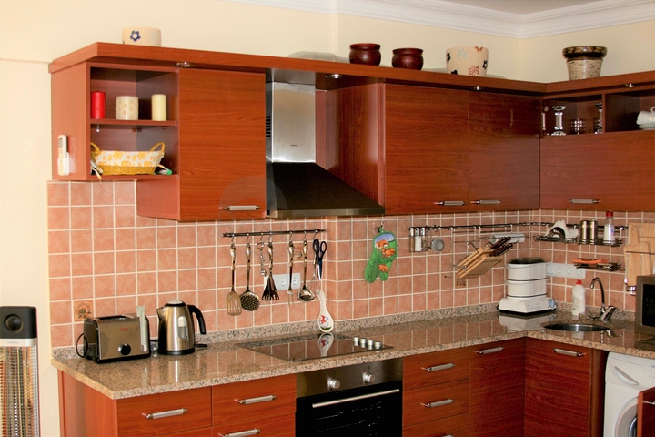 Меблированная квартира на первой береговой линии