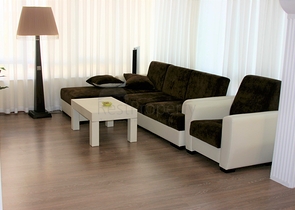 Меблированная квартира на первой береговой линии