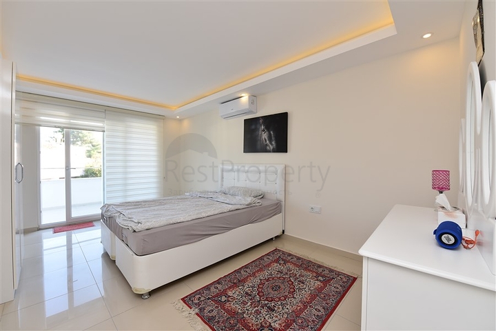 Меблированный пентхаус в районе Кестель