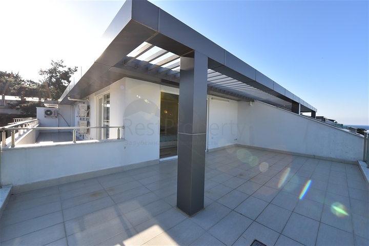 Меблированный пентхаус в районе Кестель