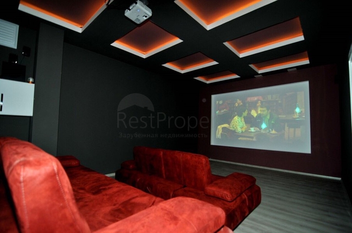 Меблированный пентхаус в районе Кестель