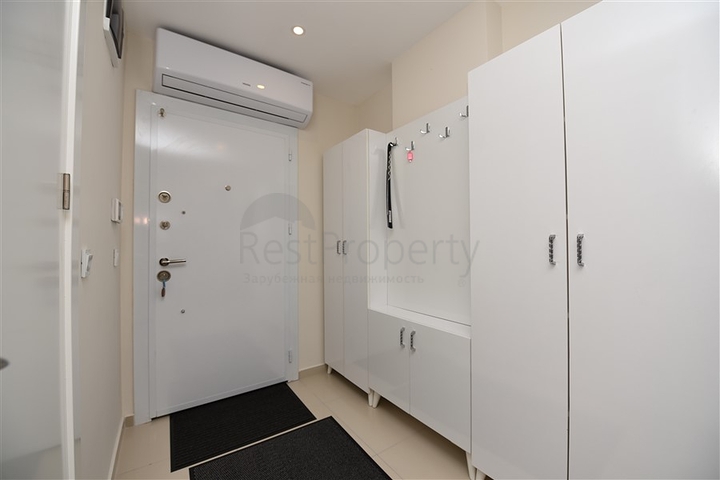 Меблированный пентхаус в районе Кестель