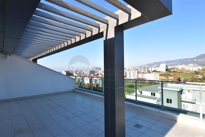 Меблированный пентхаус в районе Кестель