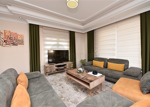 Трехкомнатная квартира с мебелью в Махмутларе.