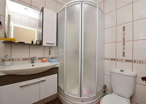 Трехкомнатная квартира с мебелью в Махмутларе.