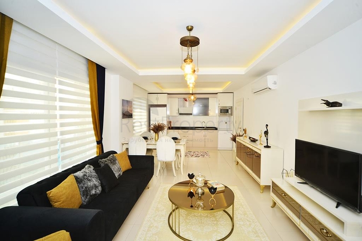 Двухкомнатная квартира в благоустроенном комплексе Махмутлара