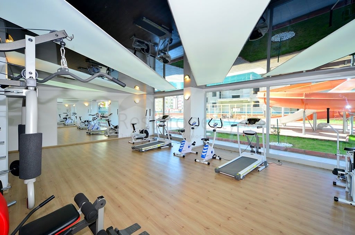 Двухкомнатная квартира в благоустроенном комплексе Махмутлара