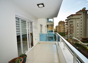 Двухкомнатная квартира в благоустроенном комплексе Махмутлара