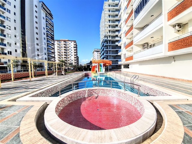 Меблированная квартира с двумя спальнями в Махмутларе