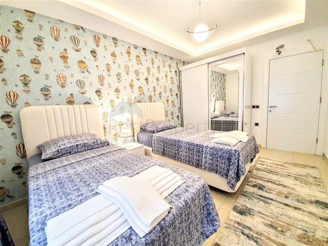 Меблированная квартира с двумя спальнями в Махмутларе