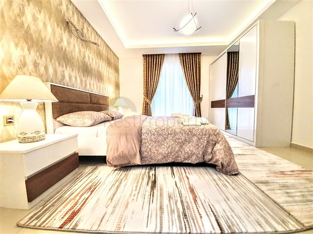 Меблированная квартира с двумя спальнями в Махмутларе