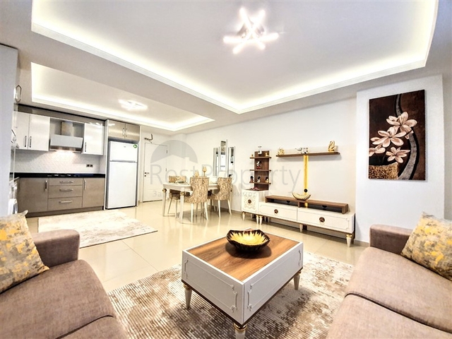 Меблированная квартира с двумя спальнями в Махмутларе