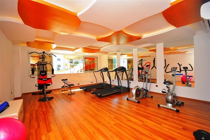 Меблированная квартира с двумя спальнями в Махмутларе