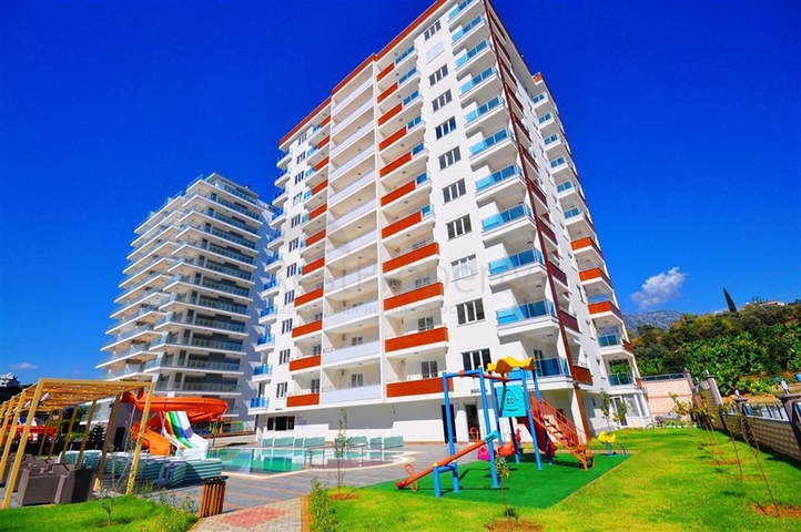 Меблированная квартира с двумя спальнями в Махмутларе