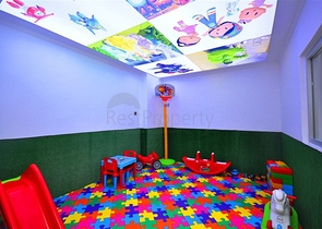 Меблированная квартира с двумя спальнями в Махмутларе