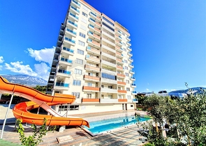 Меблированная квартира с двумя спальнями в Махмутларе