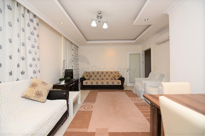 Меблированная квартира с тремя спальнями в Авсалларе