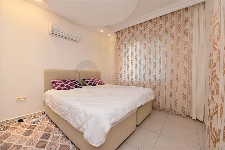 Меблированная квартира с тремя спальнями в Авсалларе