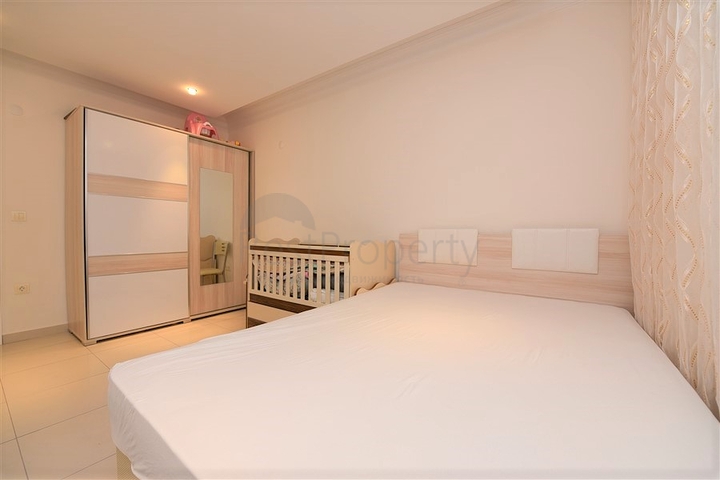 Меблированная квартира с тремя спальнями в Авсалларе