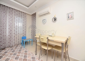 Меблированная квартира с тремя спальнями в Авсалларе