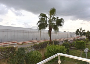 Меблированная квартира с тремя спальнями в Авсалларе