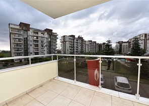 Меблированная квартира с тремя спальнями в Авсалларе