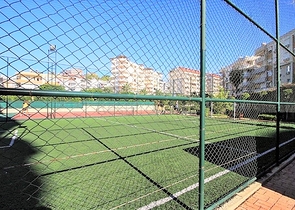 Меблированная квартира с тремя спальнями в Авсалларе