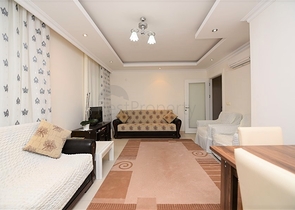 Меблированная квартира с тремя спальнями в Авсалларе