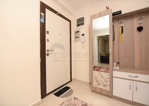 Меблированная квартира с тремя спальнями в Авсалларе