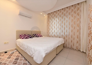 Меблированная квартира с тремя спальнями в Авсалларе