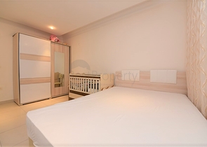 Меблированная квартира с тремя спальнями в Авсалларе