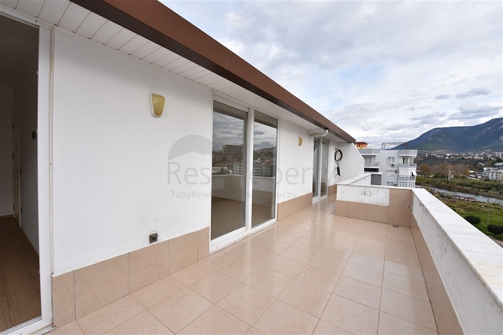 Большой пентхаус для всей семьи в Тосмуре