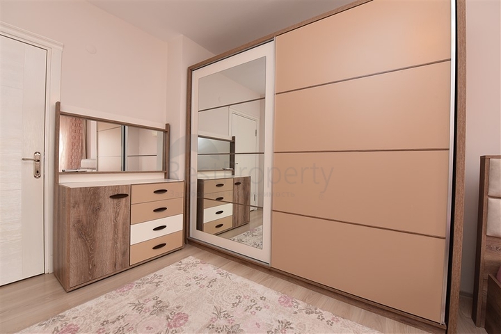 Трехкомнатная квартира с мебелью по выгодной цене