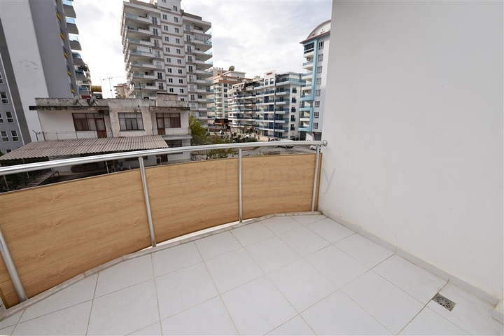 Трехкомнатная квартира с мебелью по выгодной цене