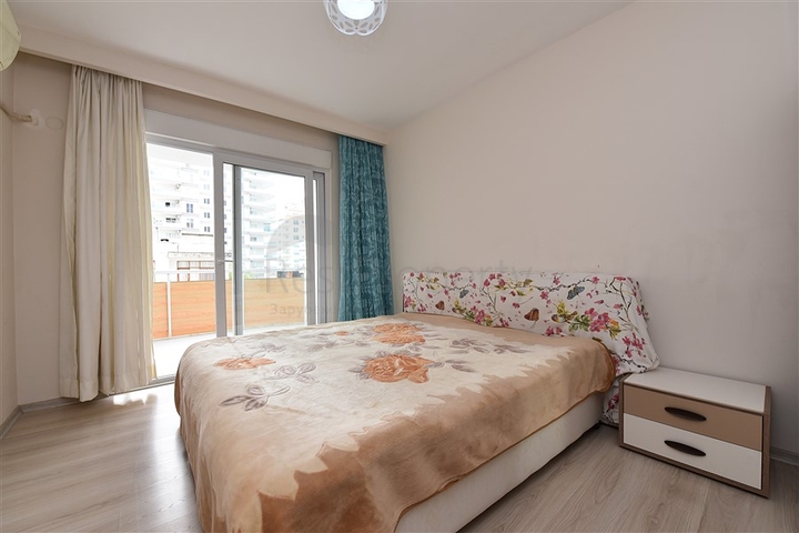 Трехкомнатная квартира с мебелью по выгодной цене